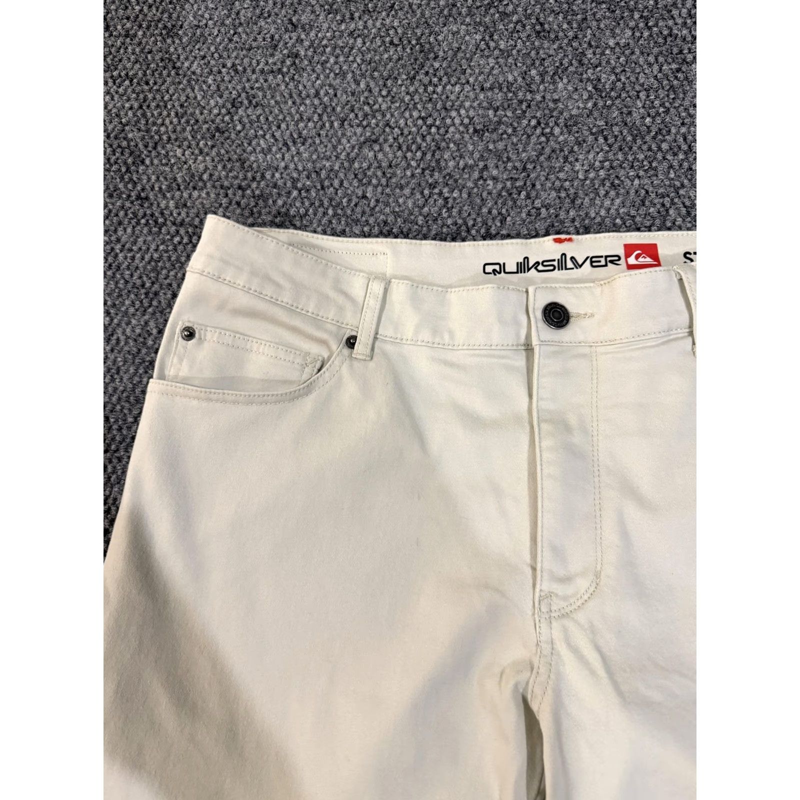 Quiksilver Quiksilver Jeans Mens 38x29 White Regular Fit Straight Leg Stretch Denim Pants Size US 38 / EU 54 - 4 Thumbnail
