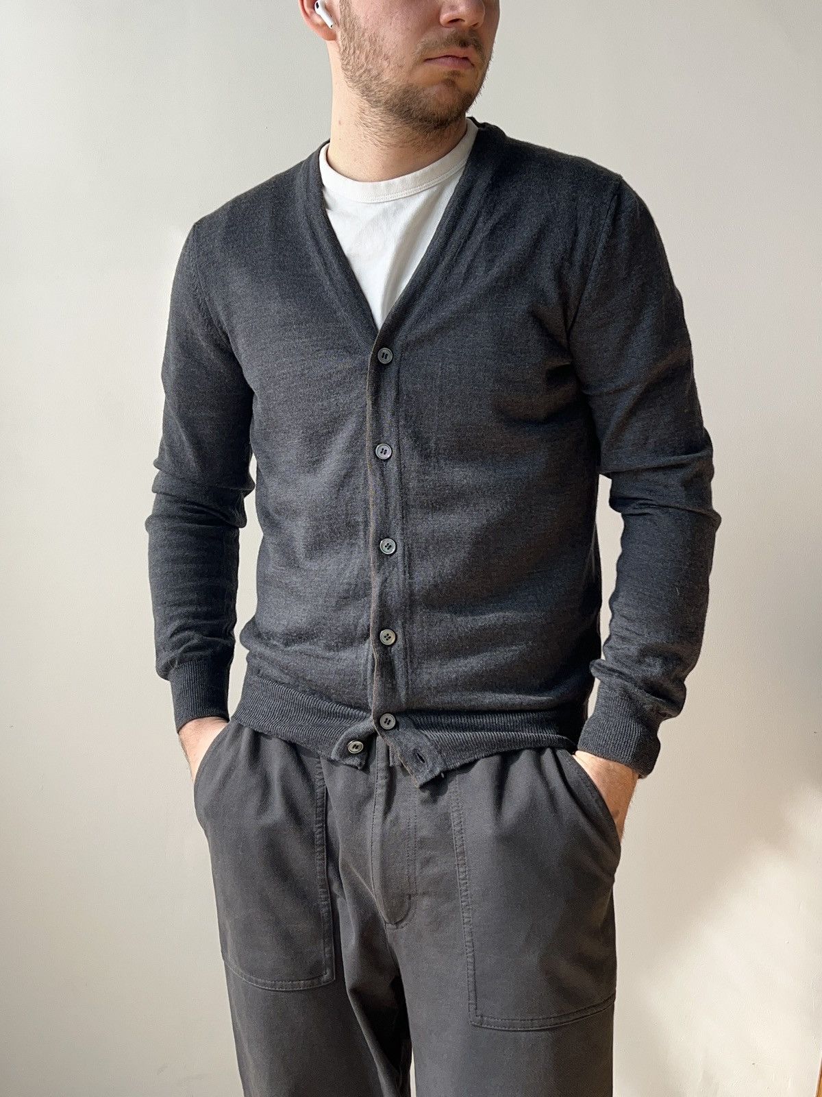 Gran Sasso Gran Sasso Men’s Virgin Wool Gray Cardigan size 48 Italy Size US M / EU 48-50 / 2 - 1 Thumbnail