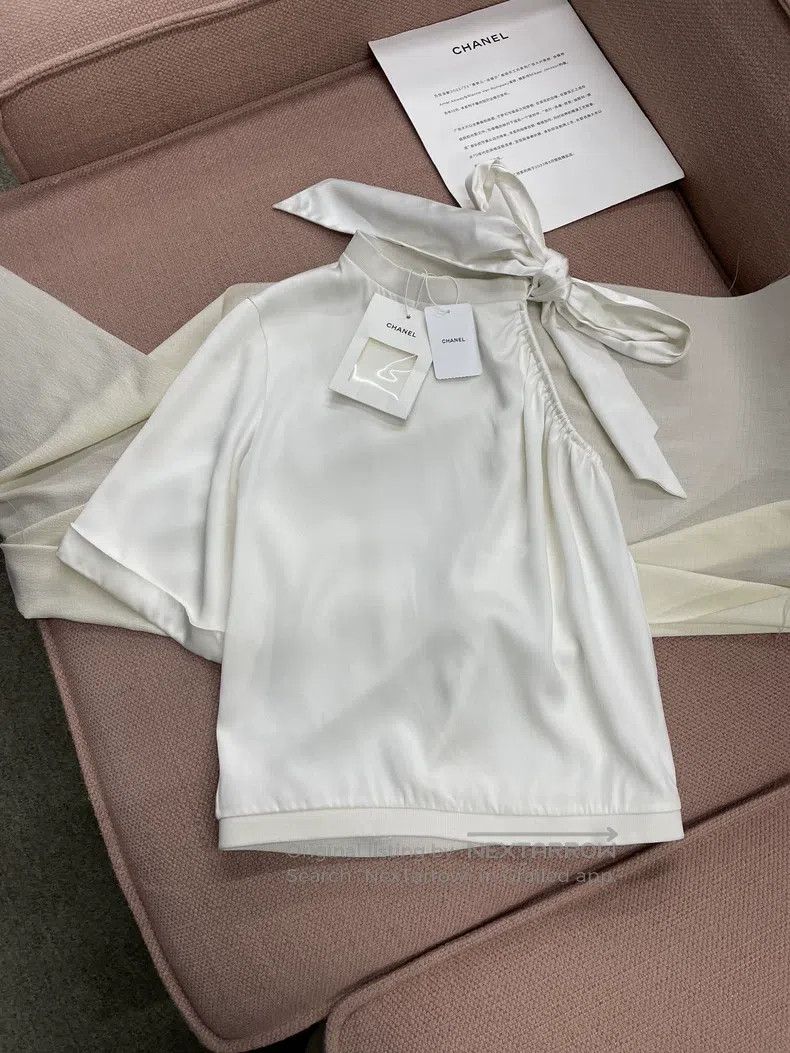 Chanel Chanel 24S white bow off-the-shoulder silk short sleeves Size XXS / US 00 / IT 34 - 1 Thumbnail