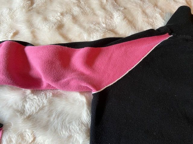 Tommy Hilfiger Tommy Hilfiger Black and Pink ribbed sweater Ladies Size S Size S / US 4 / IT 40 - 6 Thumbnail