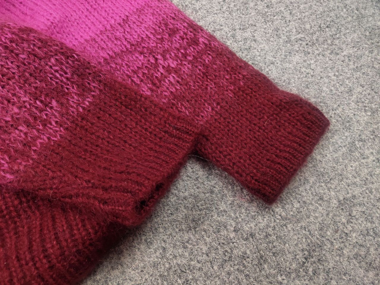 Handmade Vintage 90s Handmade Knit sweater Crew Neck Wool Blend Fuzzy Size L / US 10 / IT 46 - 10 Thumbnail