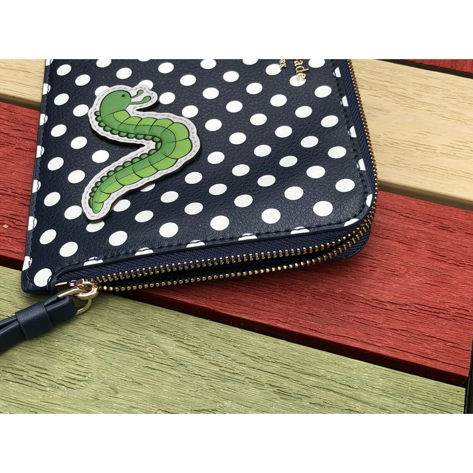 Kate Spade KATE SPADE ENCHANTED FOREST INCHWORM MEDIUM L-ZIP WRISTLET Size ONE SIZE - 8 Thumbnail