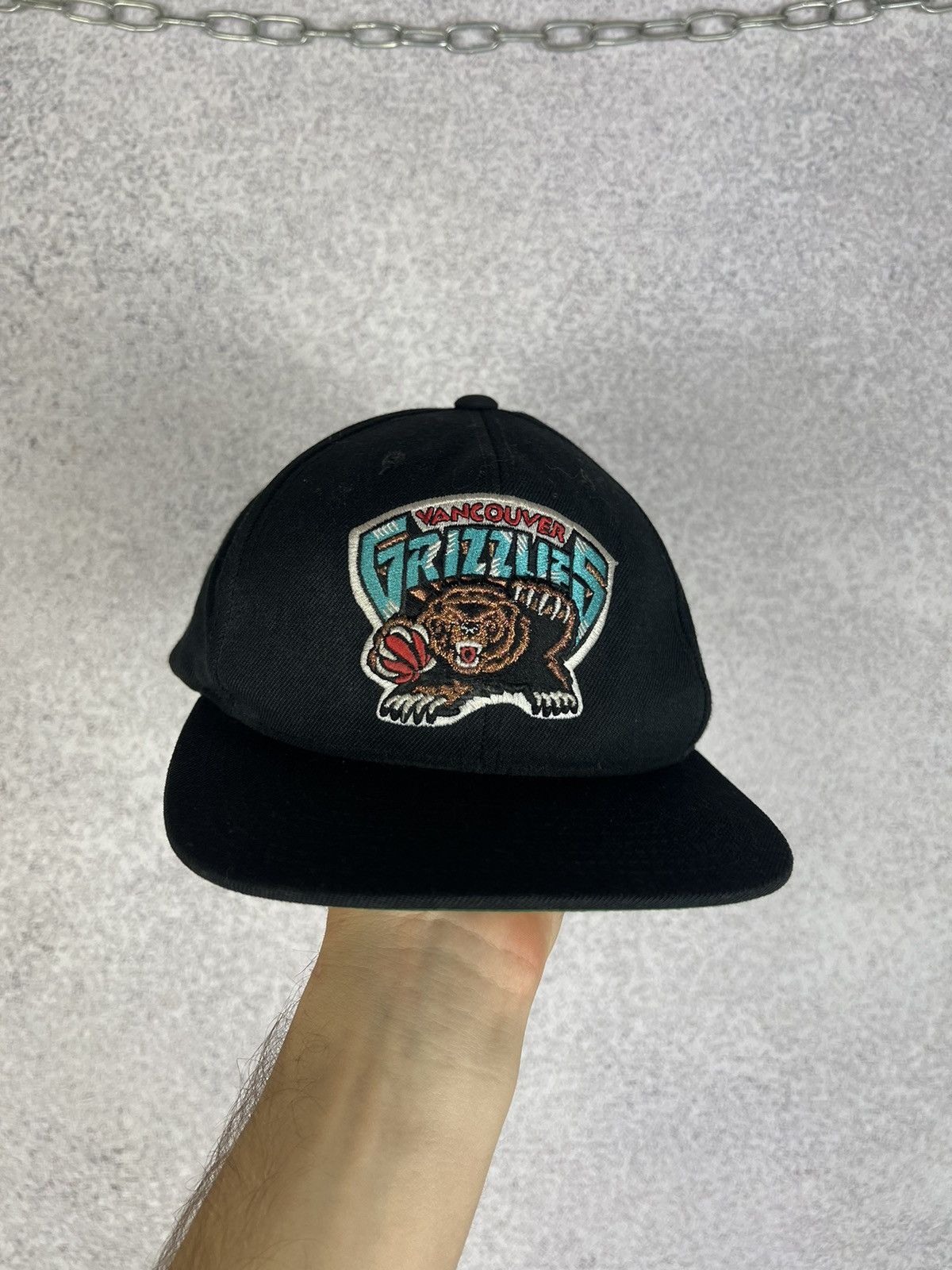 NBA Vintage Vancouver Grizzlies NBA Cap Hat Size ONE SIZE - 2 Thumbnail