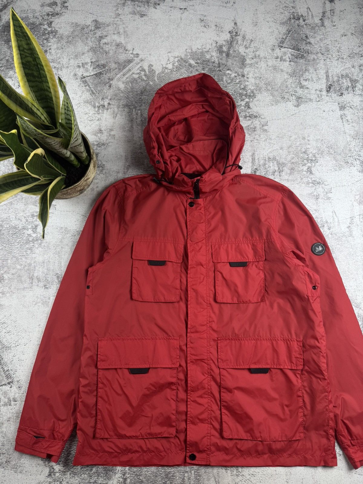 Vintage Peaceful Hooligan Dudley Red Zip Men’s XL Nylon Pocket Jacket Winderbreaker Size US XL / EU 56 / 4 - 4 Thumbnail