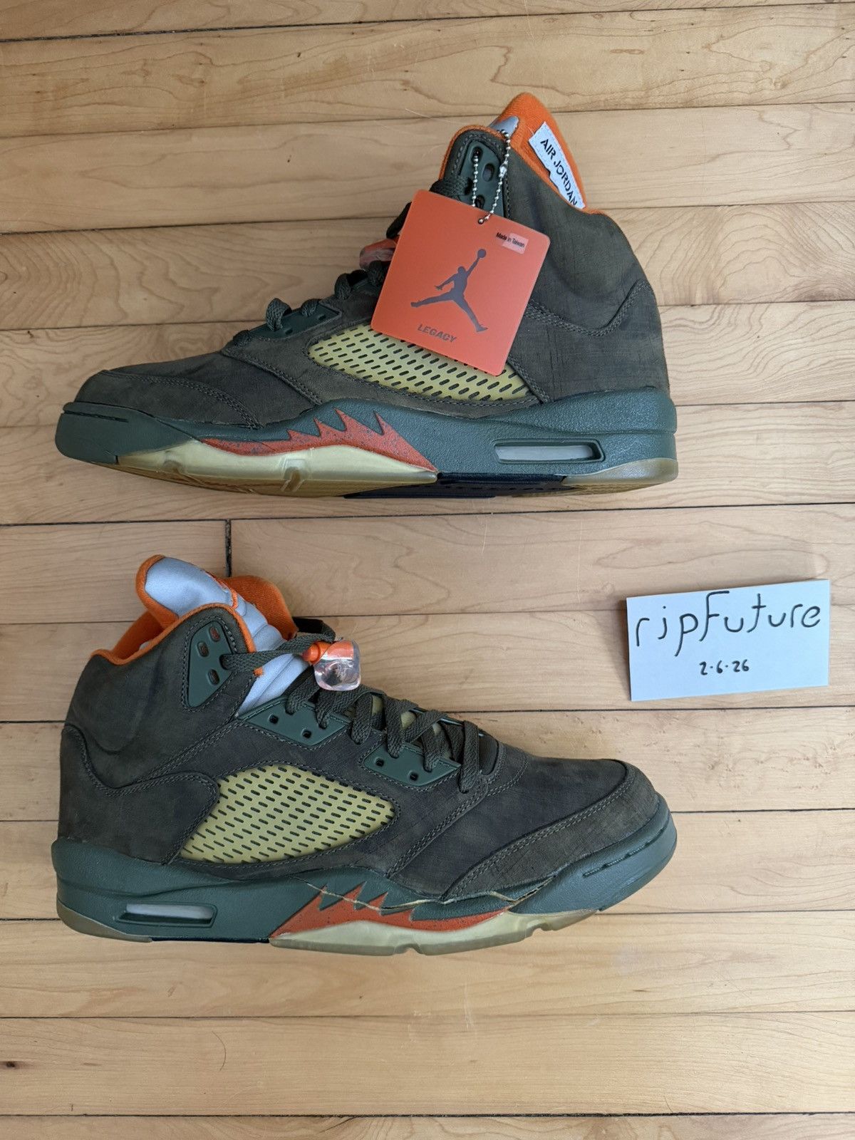 Jordan Brand Olive 5 Jordan (2006) - Size 12 Size US 12 / EU 45 - 2 Thumbnail