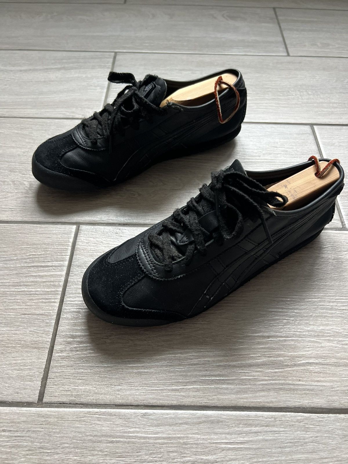 Asics ASICS Onitsuka Tiger Black Hype Sneakers 40 Mexico 66 Size US 7 / EU 40 - 17 Thumbnail