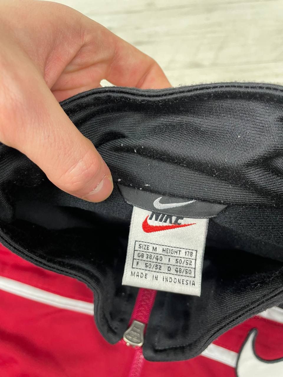 Nike Vintage Nike Big Swoosh Tracksuit Jacket and Pants 90s Y2K Size US M / EU 48-50 / 2 - 11 Thumbnail