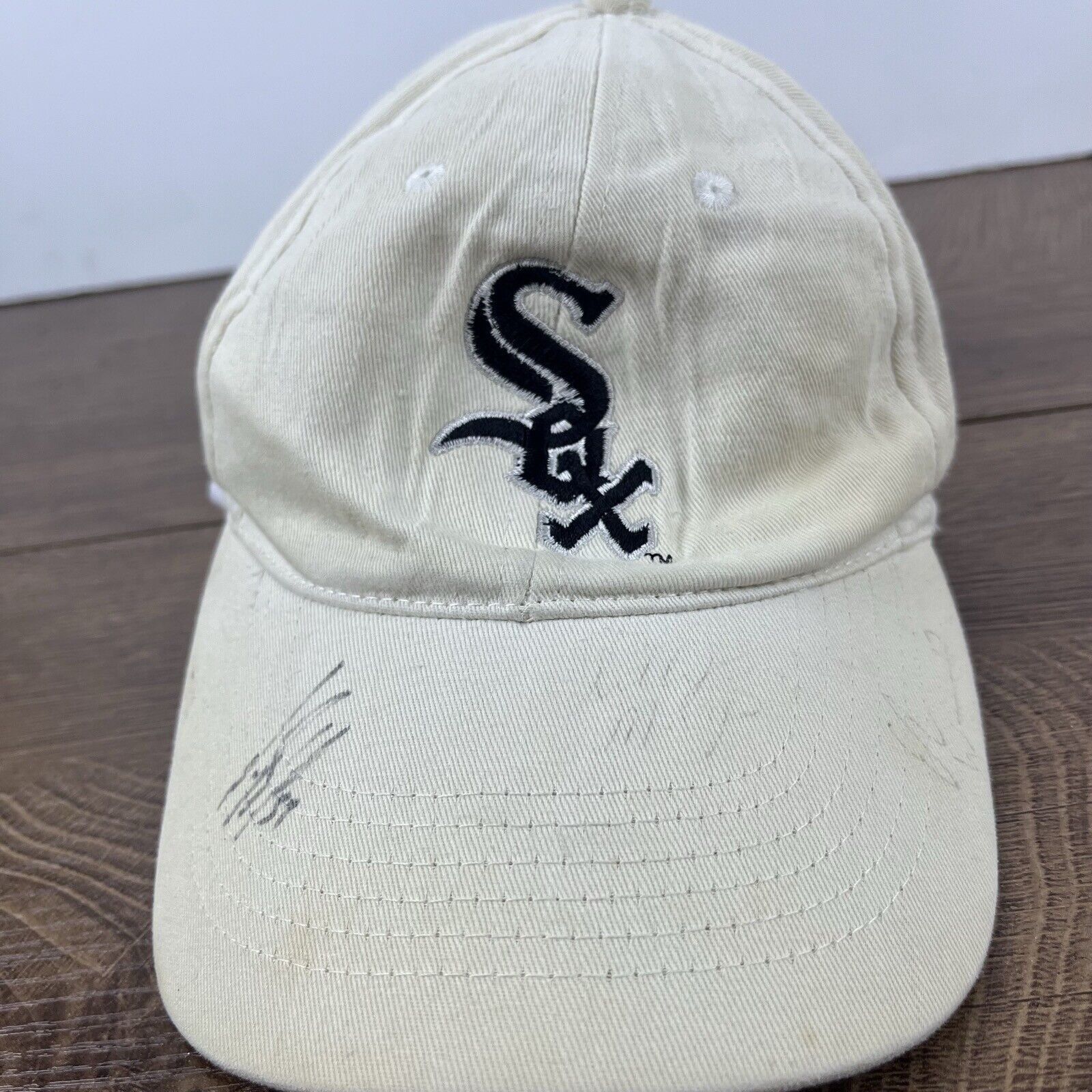Other Chicago White Sox Hat White Chicago Adjustable Hat White Adu Size ONE SIZE - 1 Thumbnail