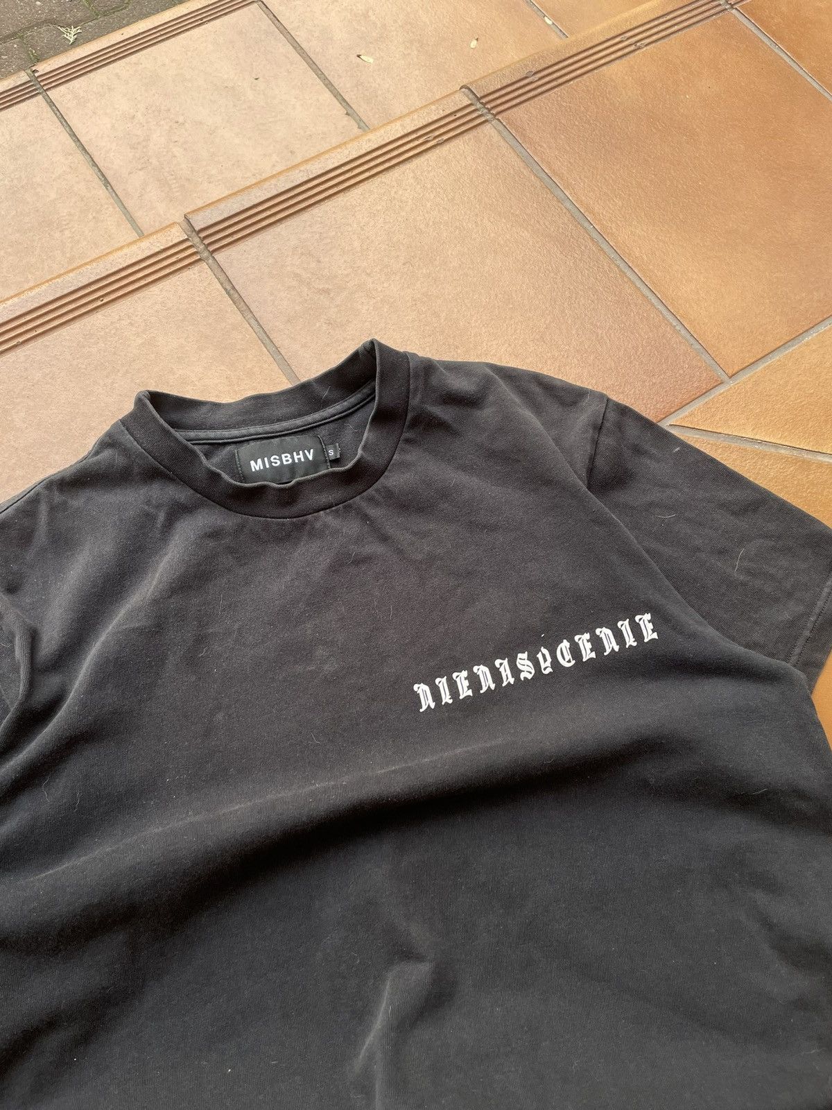 Designer × Misbhv MISBHV “Nienasycenie” Shirt Graphic Tee Designer Streetwear Size US M / EU 48-50 / 2 - 4 Thumbnail