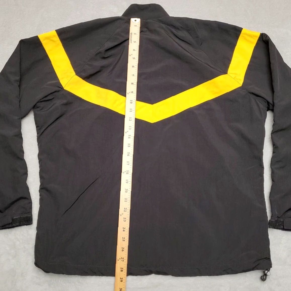 Vintage VINTAGE Army Jacket Mens L Black Yellow Physical Fitness Military Casual VTG Jacket Mens L Black Yellow VTG Army Windbreaker Casual Mens Size US L / EU 52-54 / 3 - 6 Thumbnail