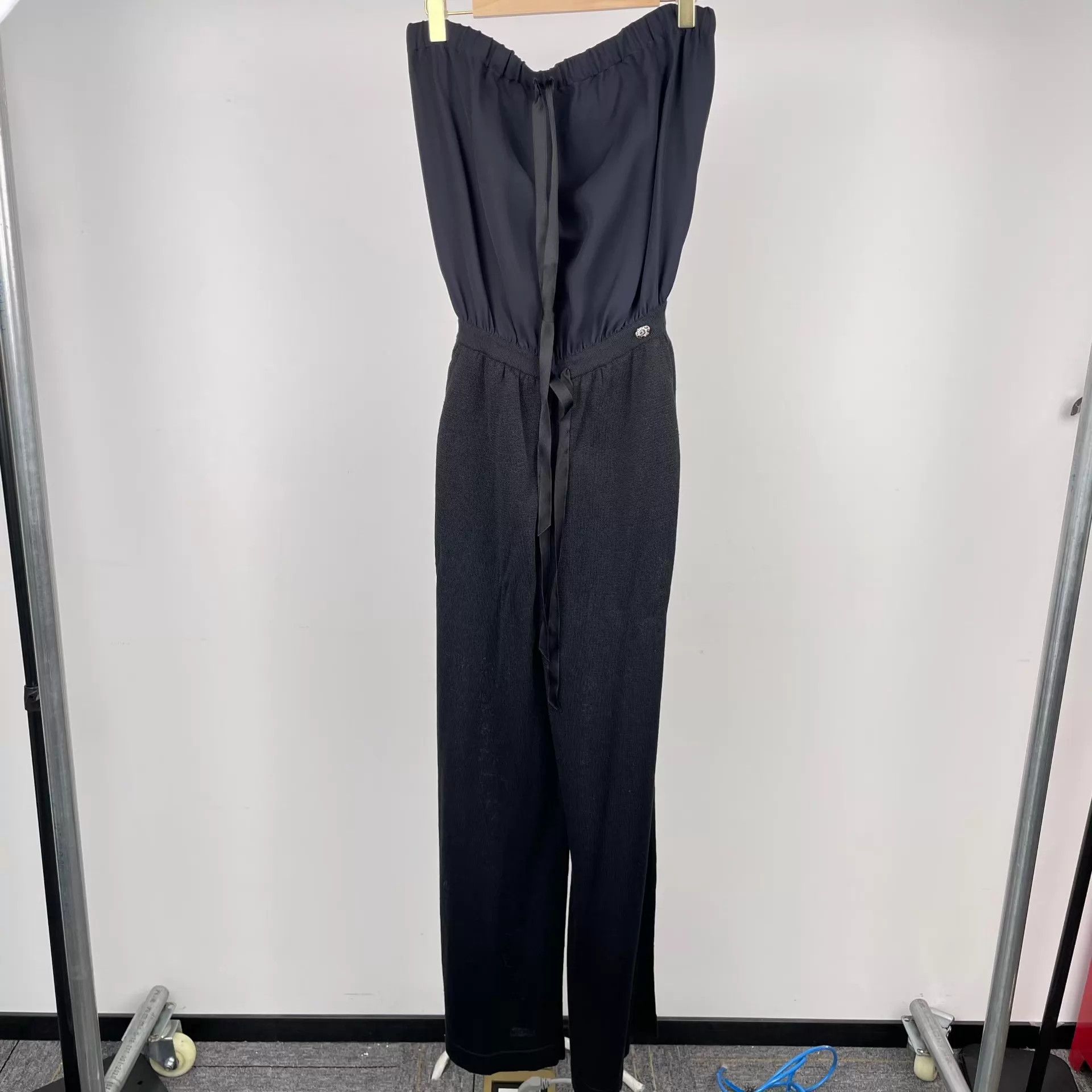 Chanel Chanel Linen Jumpsuit Black 34 Size XS / US 0-2 / IT 36-38 - 1 Thumbnail