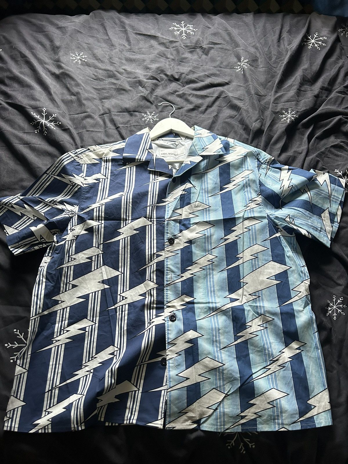 Neil Barrett Neil Barrett Boxy Fit Thunderbolt Shirt Size US XL / EU 56 / 4 - 1 Thumbnail