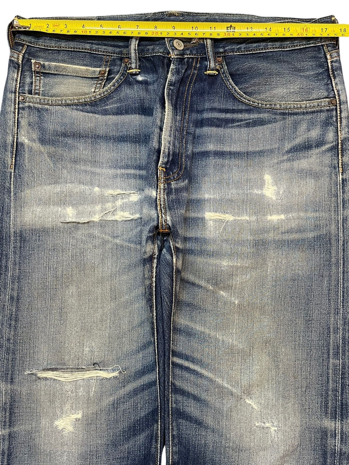 Levi's Vintage Levis 505 Blue Faded Wash Distressed Baggy Jeans Size US 34 / EU 50 - 11 Thumbnail