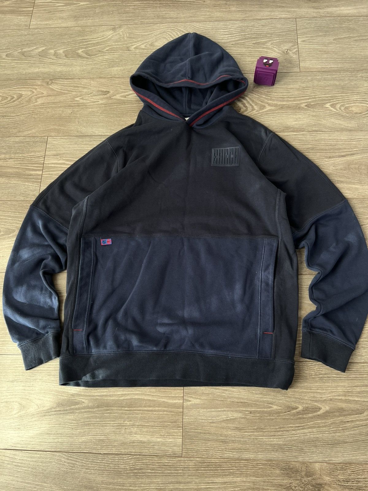 Nike Nike FCB Barca Secret Nylon Zip Pocket New SS Hoodie Size US L / EU 52-54 / 3 - 7 Thumbnail