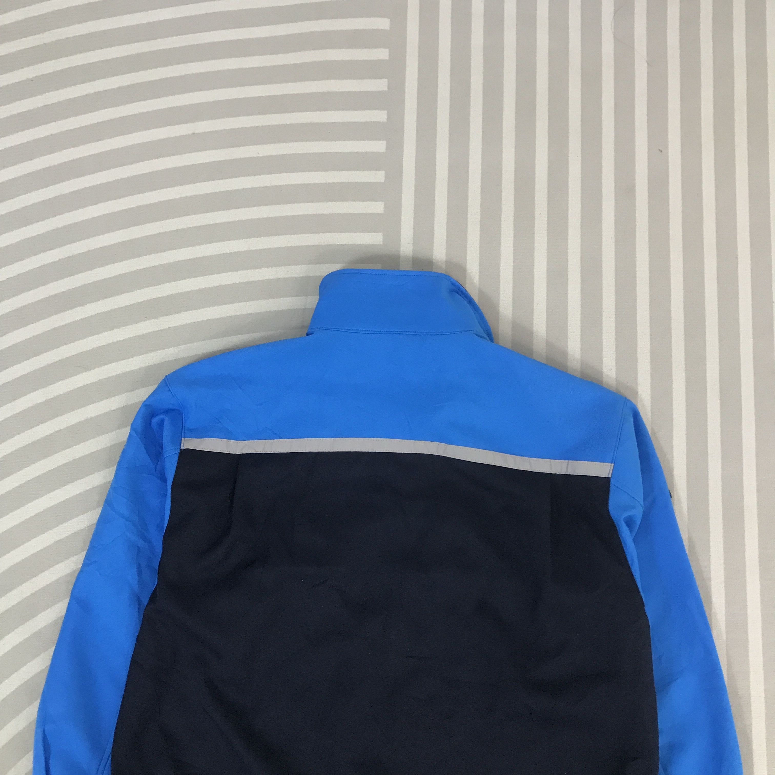 Japanese Brand Vintage Family Mart japan uniform Shirt Jacket K62B6 Size US L / EU 52-54 / 3 - 4 Thumbnail