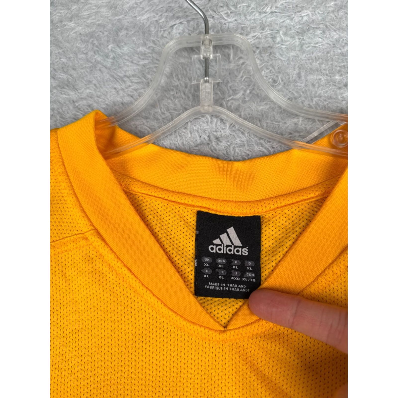 Adidas VINTAGE Adidas Soccer Jersey Adult XL Yellow Logo Tank Jersey Men Soccer Training Size US XL / EU 56 / 4 - 6 Thumbnail