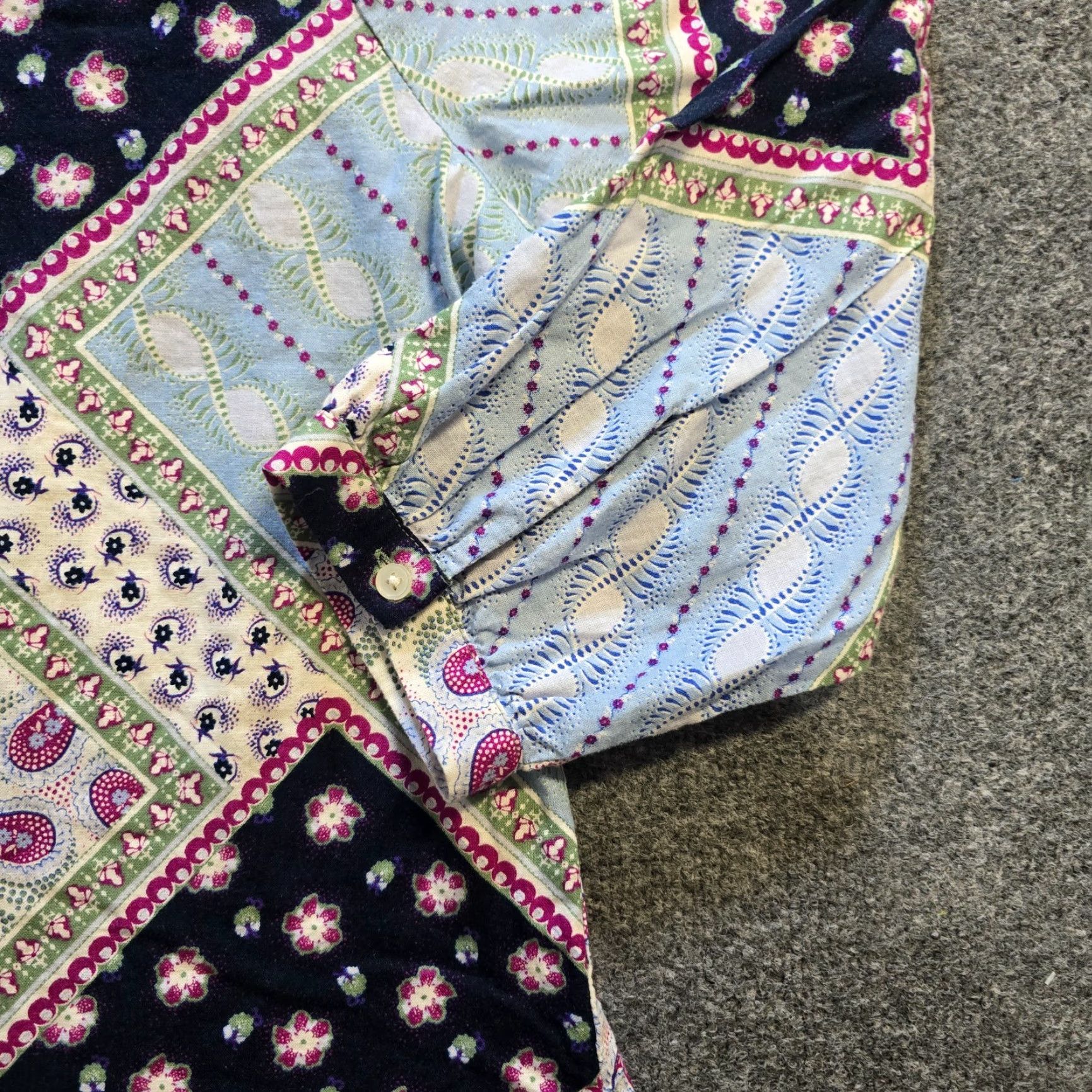 Loft LOFT Blouse Womens Size M Blue Pink Patchwork Peasant Casual V-Neck Long Sleeve Pullover Lightweight Floral Pattern Summer Spring Fall Regular Size M / US 6-8 / IT 42-44 - 5 Thumbnail