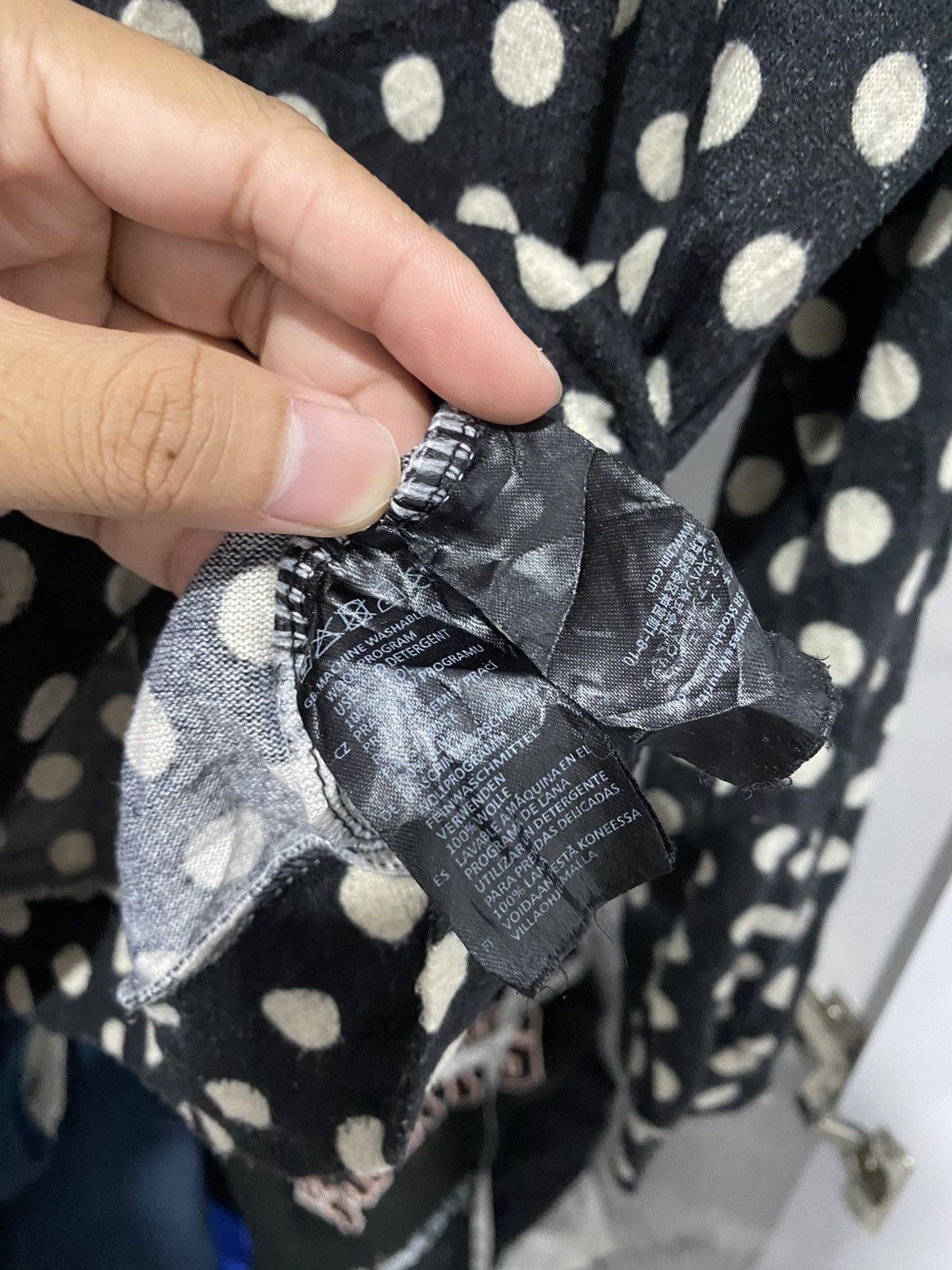 Comme des Garcons × H&M Comme des Garcons Polkadot Sweater Size M / US 6-8 / IT 42-44 - 5 Thumbnail