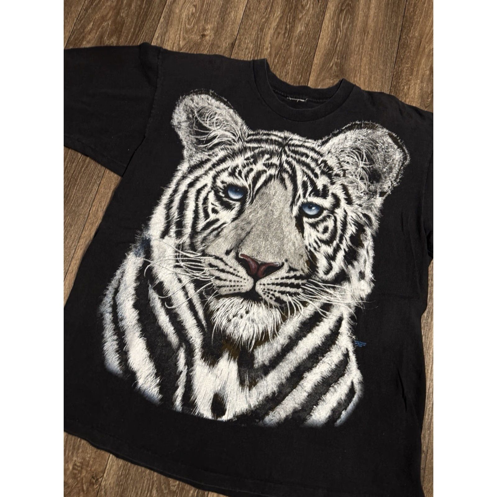 Vintage VINTAGE Busch Gardens Tampa White Tiger Nature 90s T-Shirt XL Mens Black Cat Face Graphic Shirt Size US XL / EU 56 / 4 - 3 Thumbnail