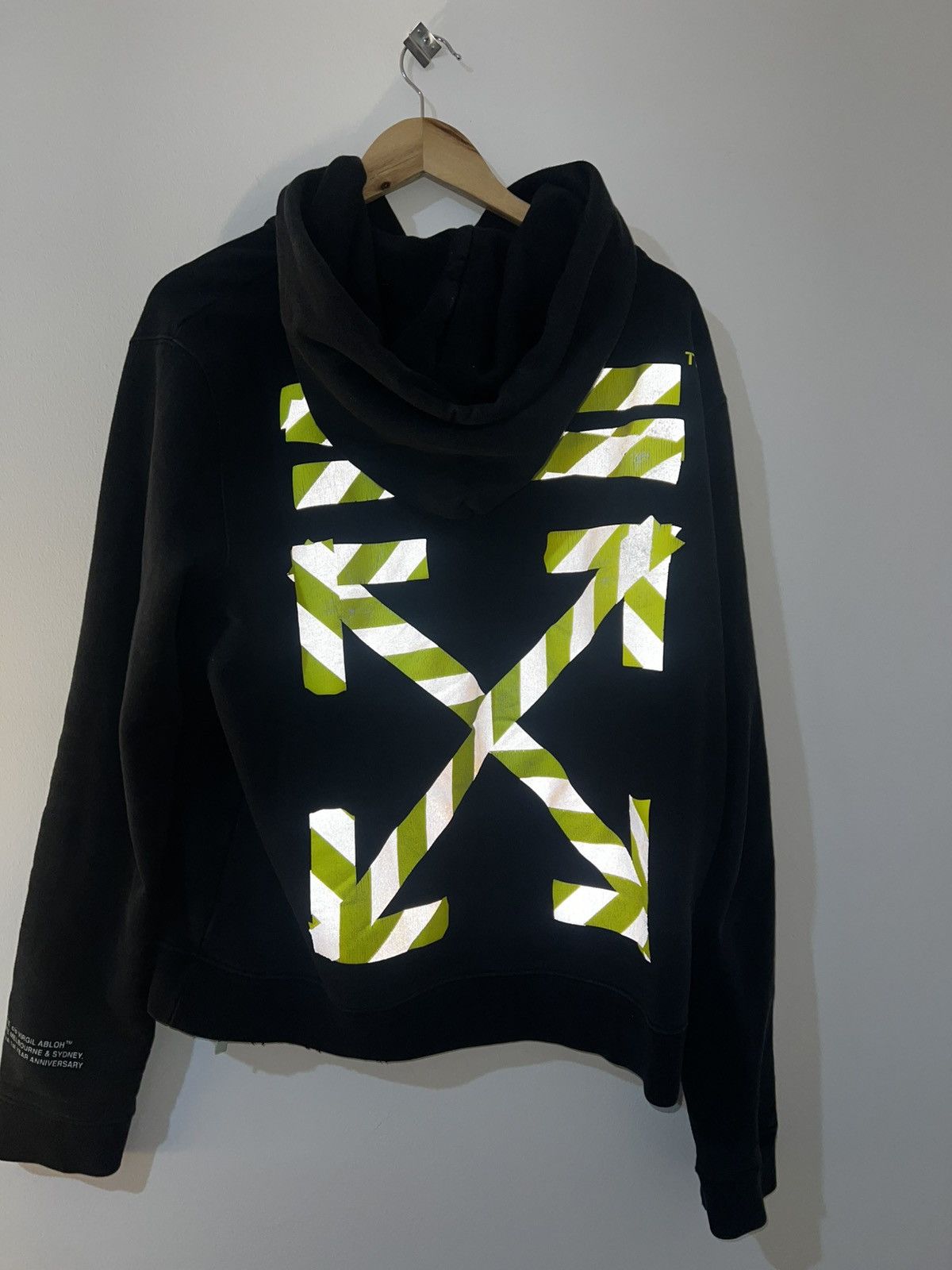 Off-White Off-White Australia 1st yr Anniversary Hoodie Size US M / EU 48-50 / 2 - 2 Thumbnail