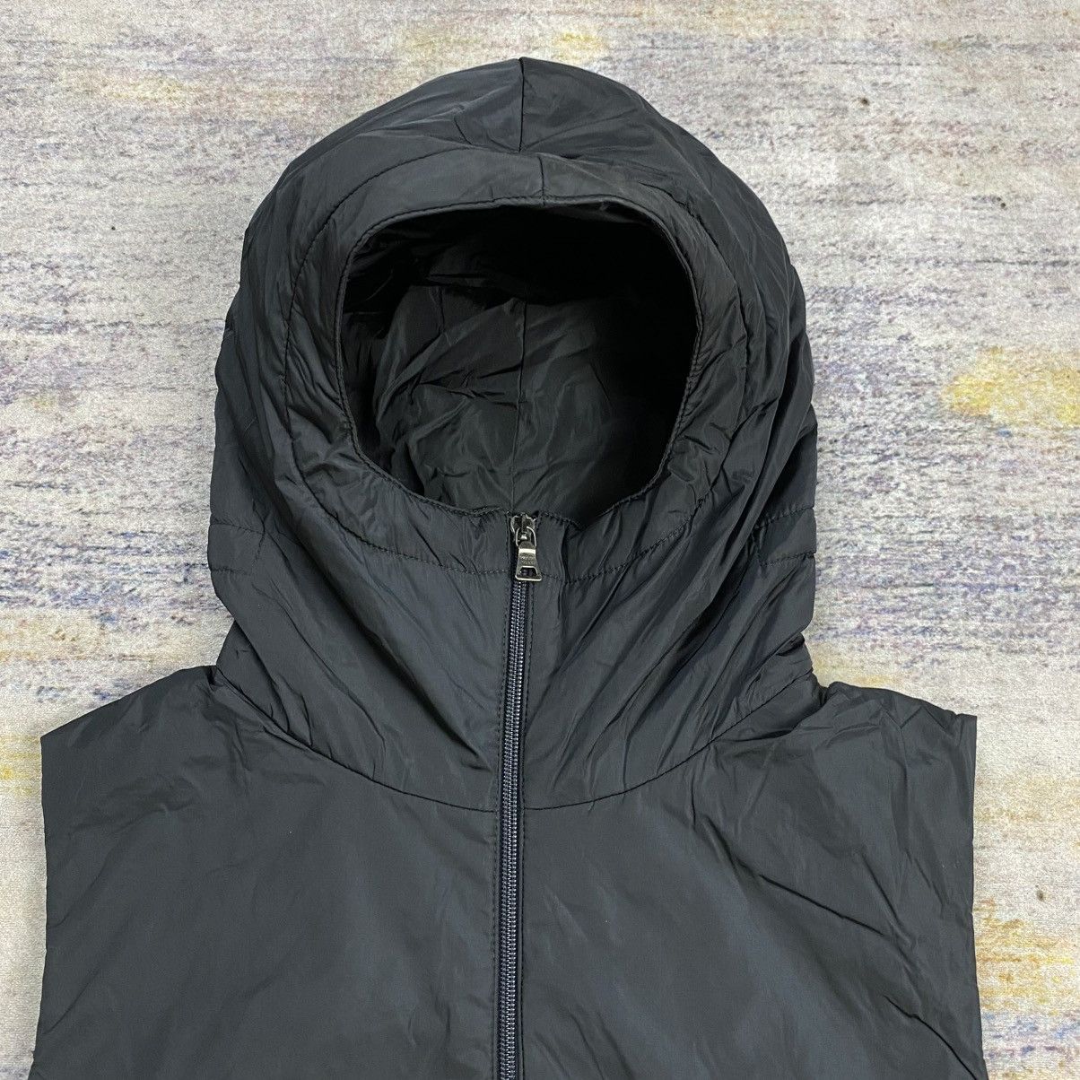 Prada Prada hooded packable vest Size US M / EU 48-50 / 2 - 9 Thumbnail