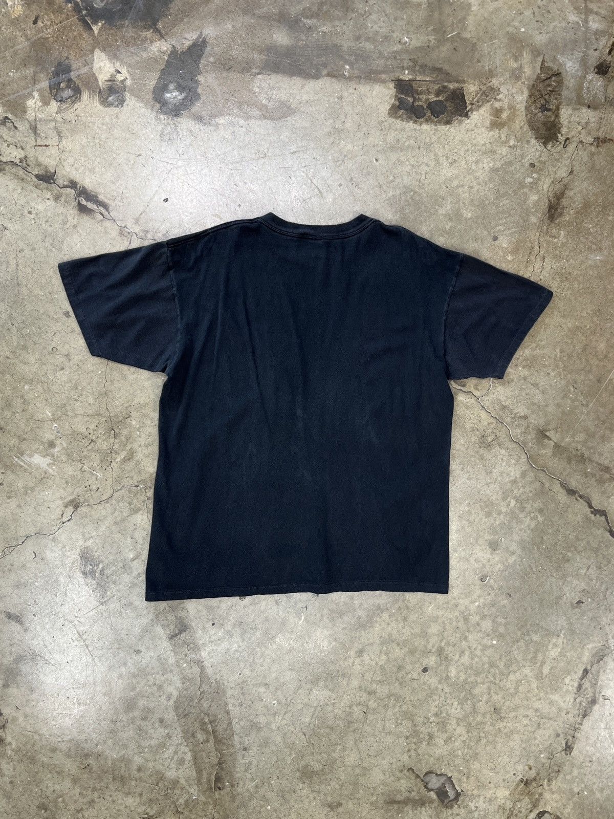 Vintage Vintage 1993 Alaska Stand Out Nature Forrest Tee Oneita XL Size US XL / EU 56 / 4 - 4 Thumbnail