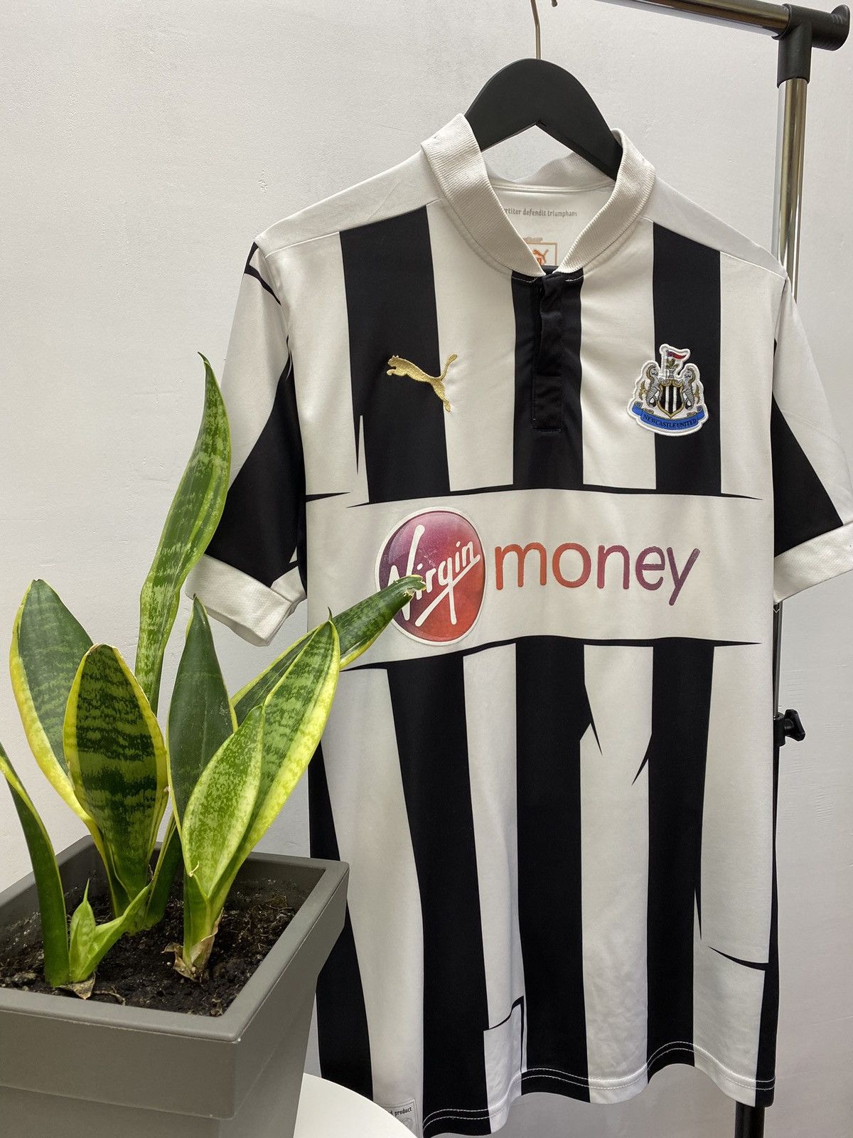 Puma Newcastle United Shirt Jersey 2012-2013 Puma Virgin Money Size US L / EU 52-54 / 3 - 3 Thumbnail