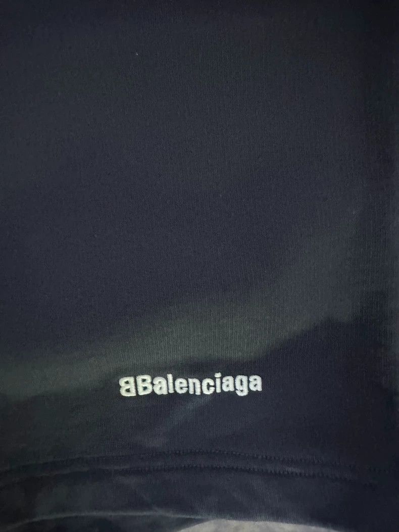 Balenciaga Balenciaga size S Embroidered shorts Size US 27 - 2 Thumbnail