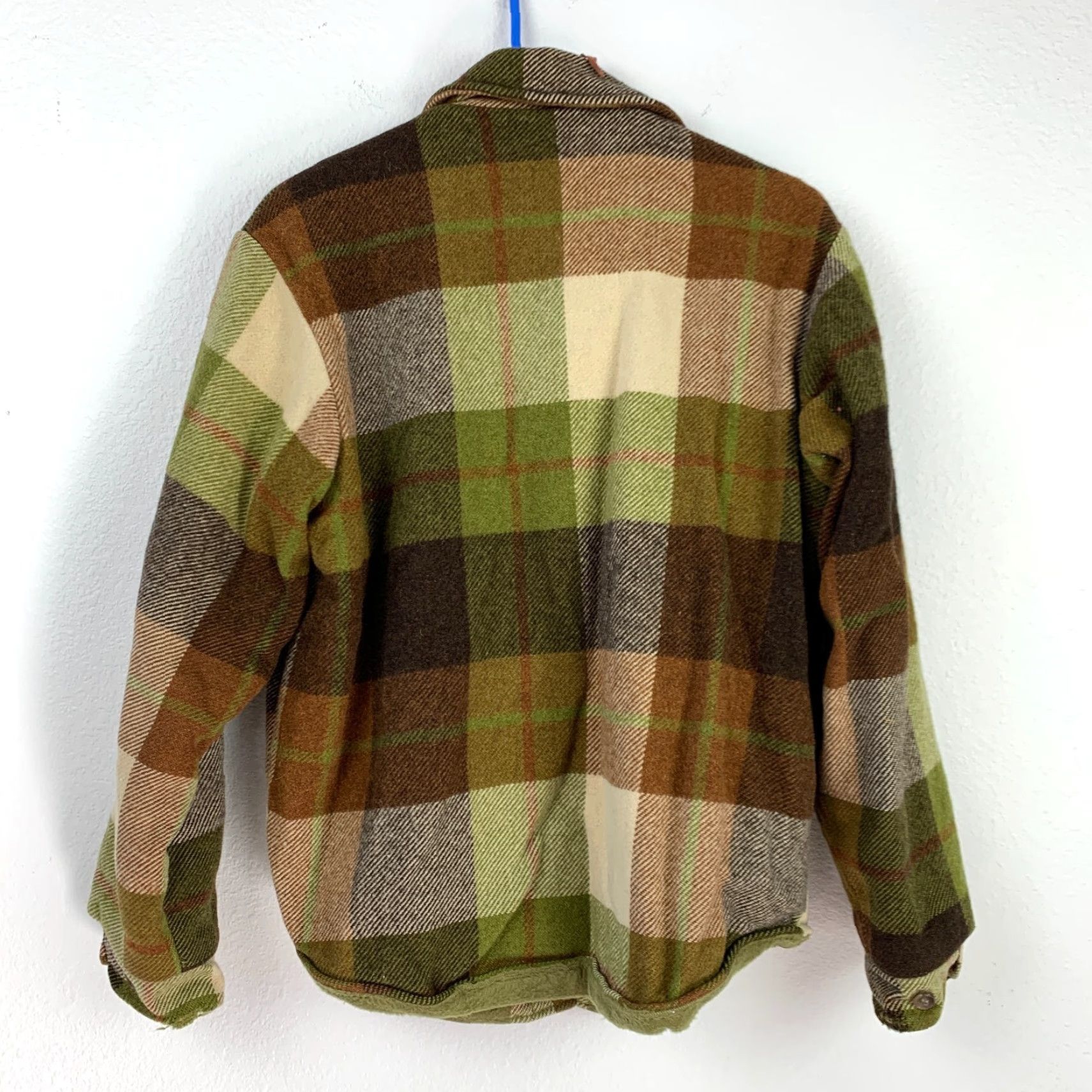 Vintage VINTAGE Sir Jac Plaid Sherpa Fleece Lined Shirt Shacket Mens Small Green 1960s Wool Blend 60s Vintage Shacket Sir Jac Shirt Mens Small Green 60s Size US S / EU 44-46 / 1 - 5 Thumbnail