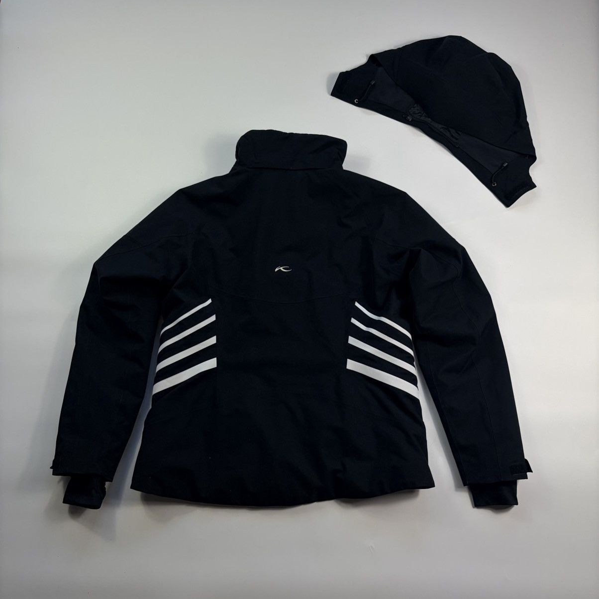 KJUS KJUS Formula Padded Hooded Ski Jacket Black Size M Gorpcore Size US M / EU 48-50 / 2 - 18 Thumbnail