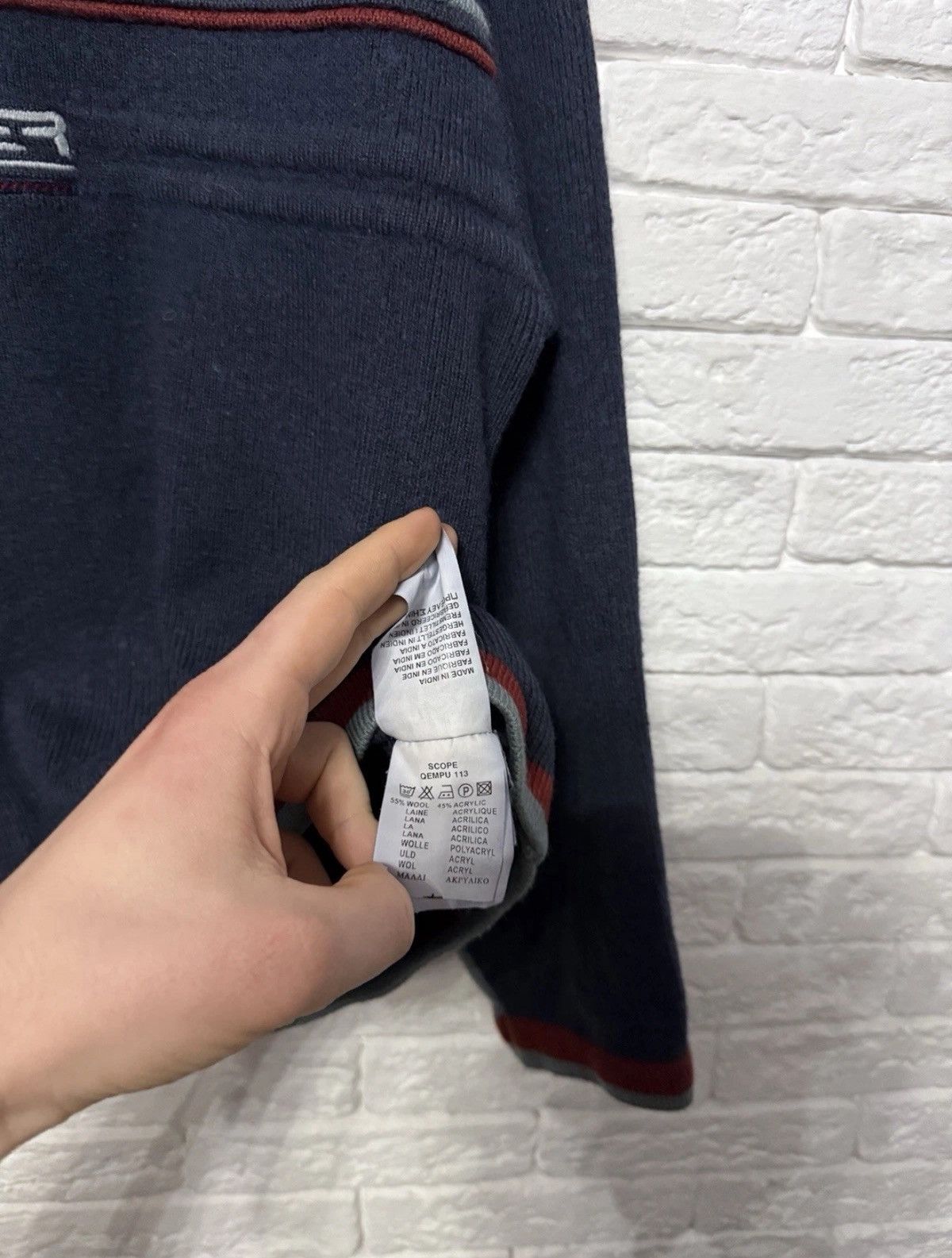 Quiksilver Vintage Quiksilver Knit Sweater Huge Embroidered Logo Surf Size US M / EU 48-50 / 2 - 5 Thumbnail
