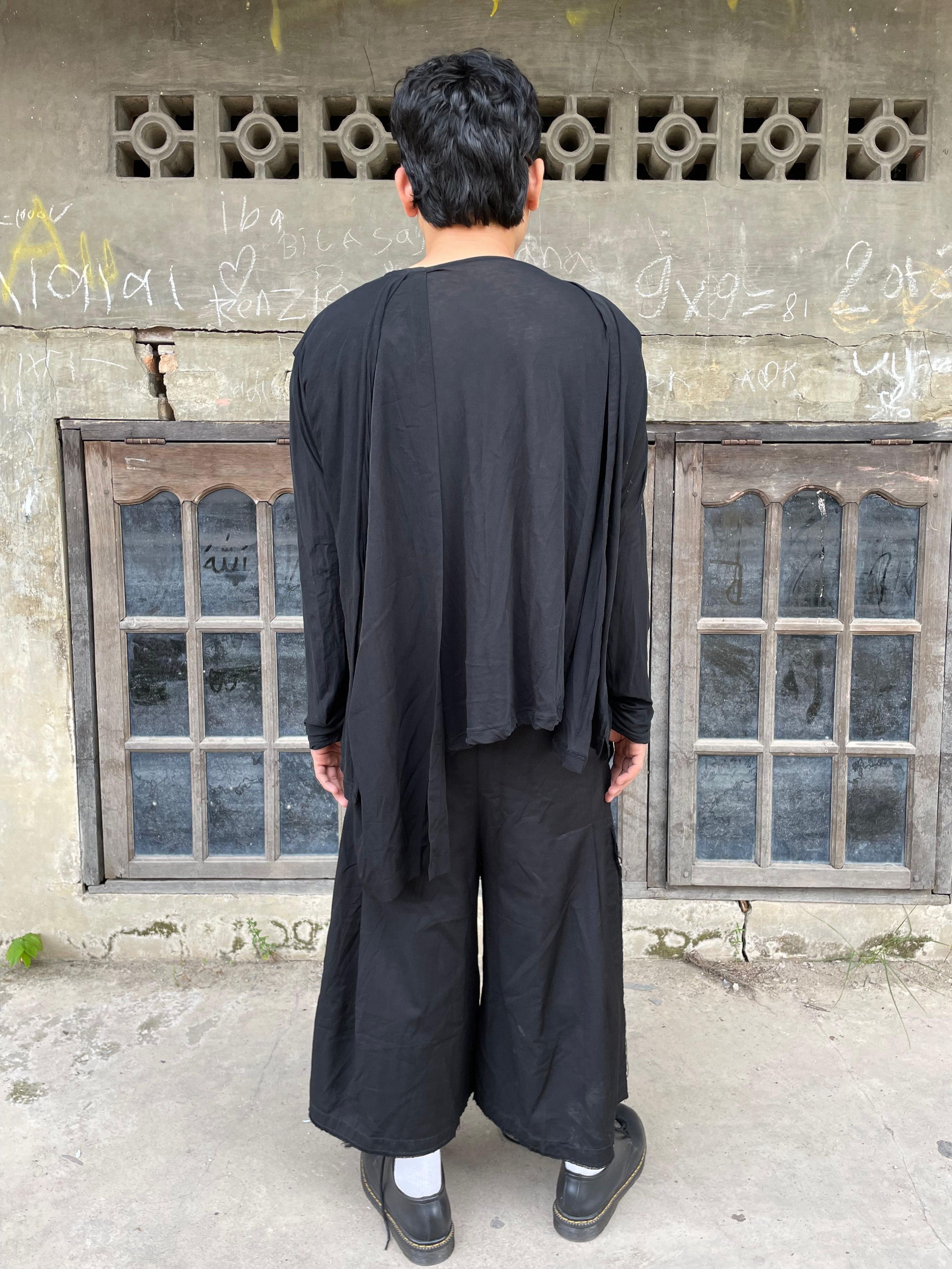 Yohji Yamamoto Yohji Yamamoto Assymetrical Multi Layered Long Sleeve Size US L / EU 52-54 / 3 - 7 Thumbnail