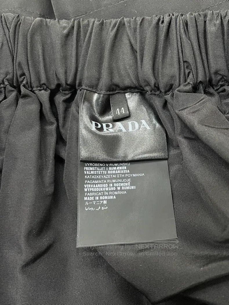 Prada Prada Black puffy skirt Size 28" / US 6 / IT 42 - 4 Thumbnail