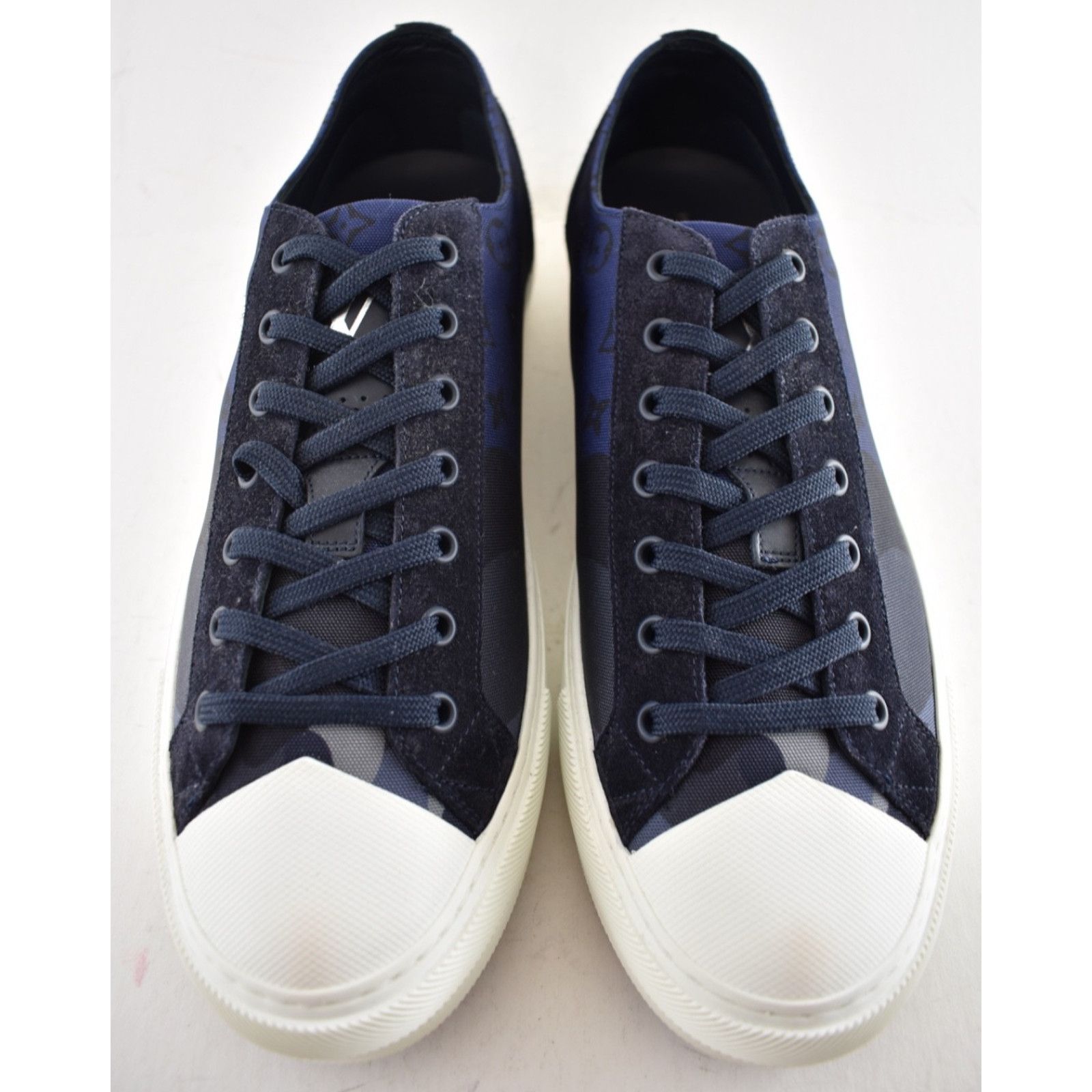 Louis Vuitton Louis Vuitton Tattoo Camo Blue Monogram LV Logo Low Top Size US 9 / EU 42 - 7 Thumbnail