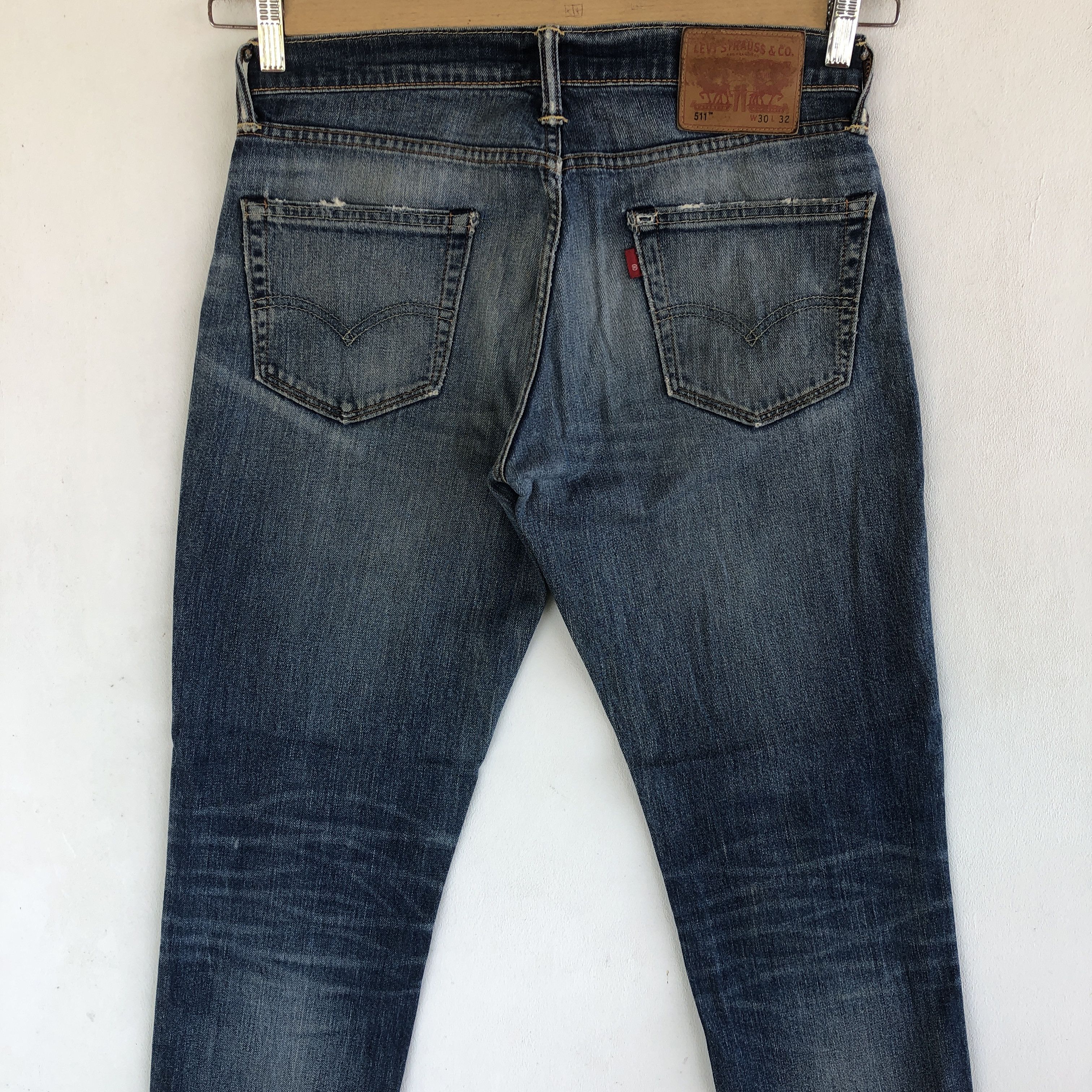 Levi's Vintage Levis 511 Skinny Jeans Distressed Levi's Faded Denim Size US 30 / EU 46 - 4 Thumbnail