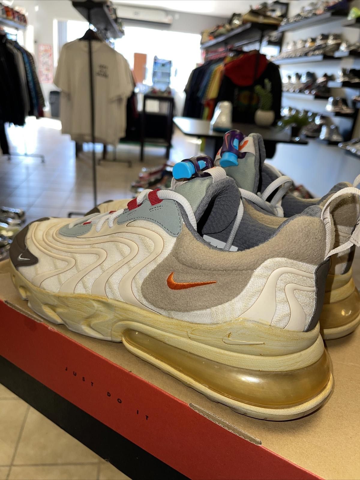 Nike Size 12 - Nike Air Max 270 React x Travis Scott Cactus Trail Size US 12 / EU 45 - 5 Thumbnail