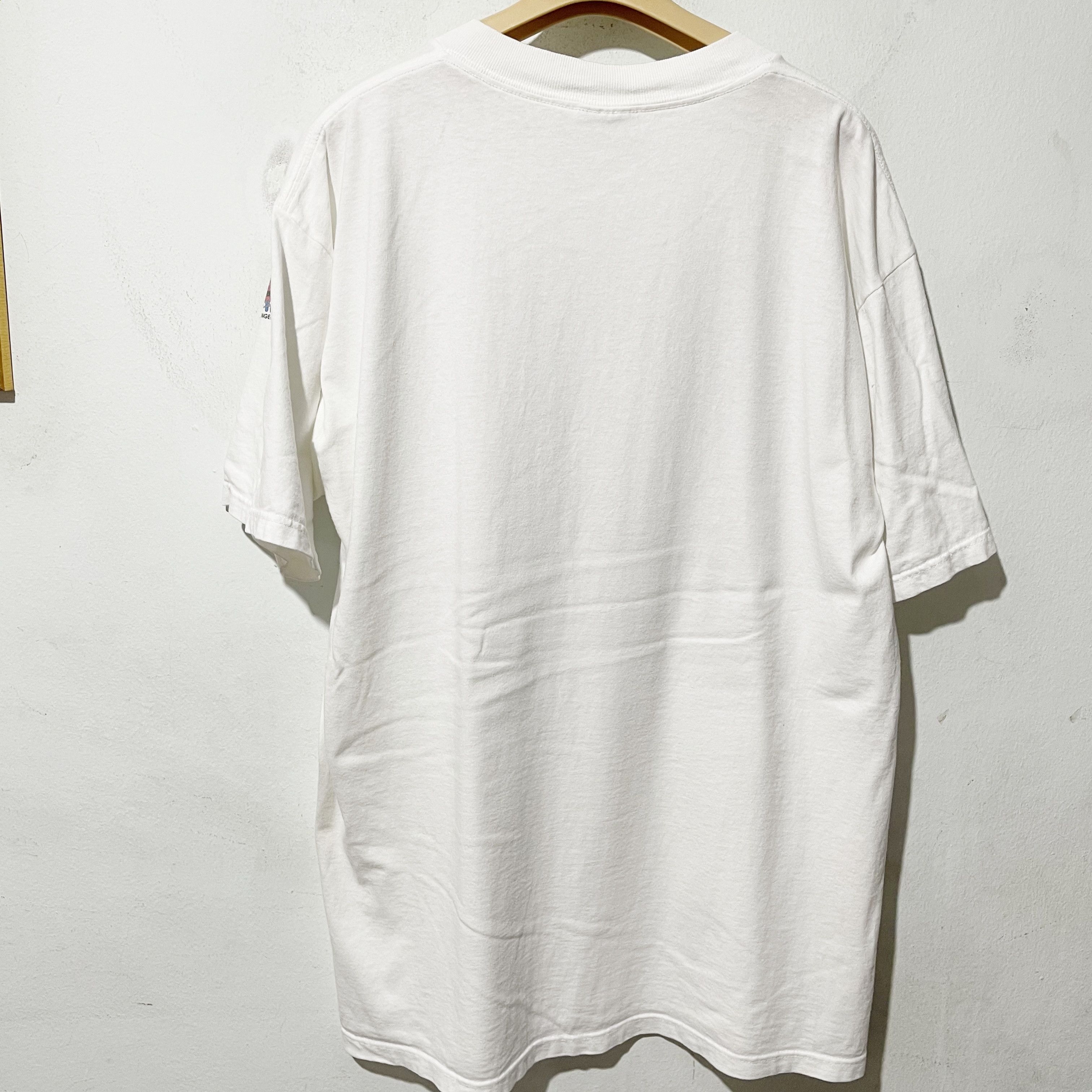 Vintage Vintage 90s Tavern on the Green New York T-Shirt Size US XL / EU 56 / 4 - 5 Thumbnail