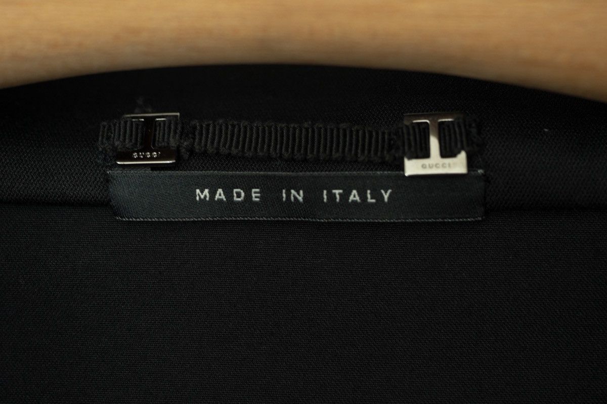 Gucci Gucci by Tom Ford SS2003 Runway Black Buckle Collar Jacket Size M / US 6-8 / IT 42-44 - 14 Thumbnail