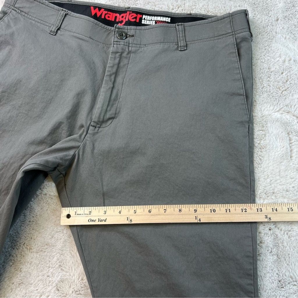 Wrangler Wrangler Performance Series Pants Mens 38x30 Khaki Chinos Size US 38 / EU 54 - 6 Thumbnail