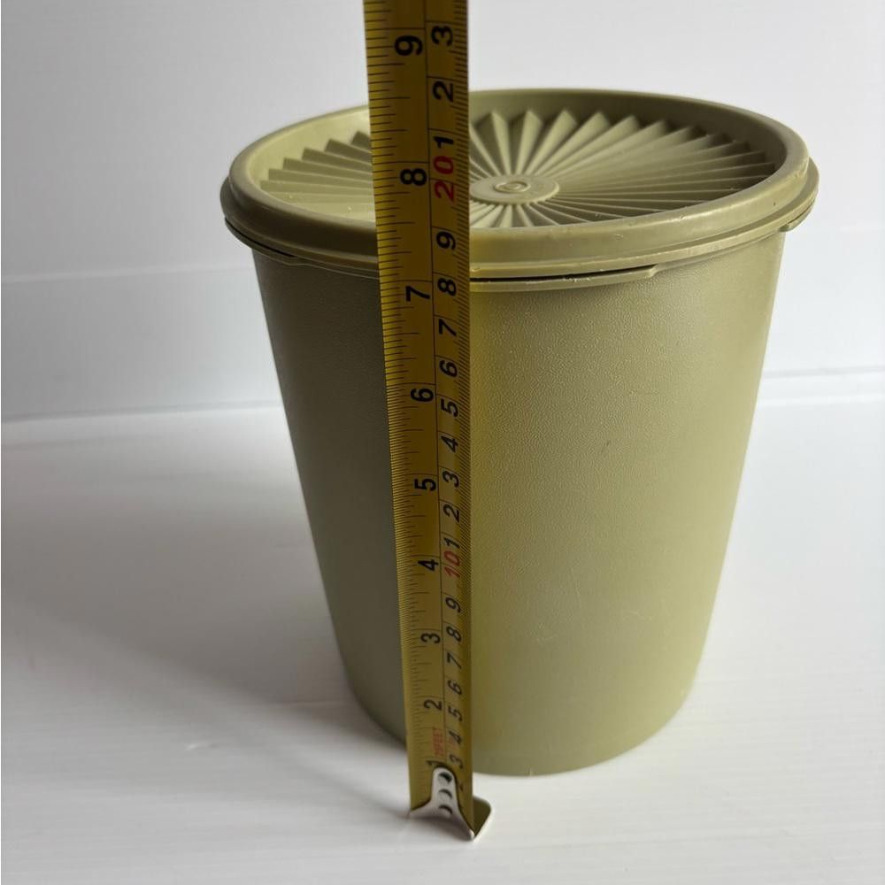 Designer Vintage Tupperware Avocado Green with Yellow Flower Design Size ONE SIZE - 5 Thumbnail