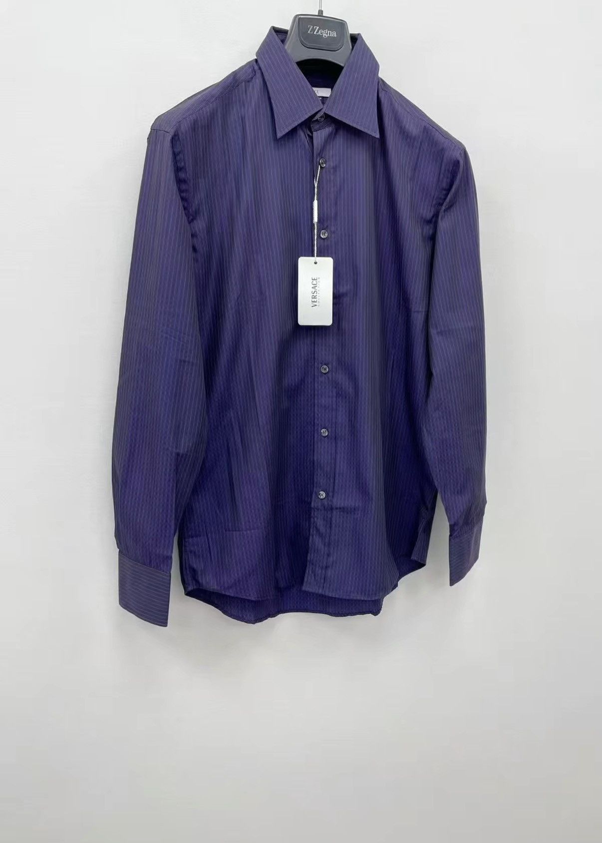 Versace VERSACE VC Embroidered 100% Cotton Long Sleeve Shirt J30 Size US L / EU 52-54 / 3 - 2 Thumbnail