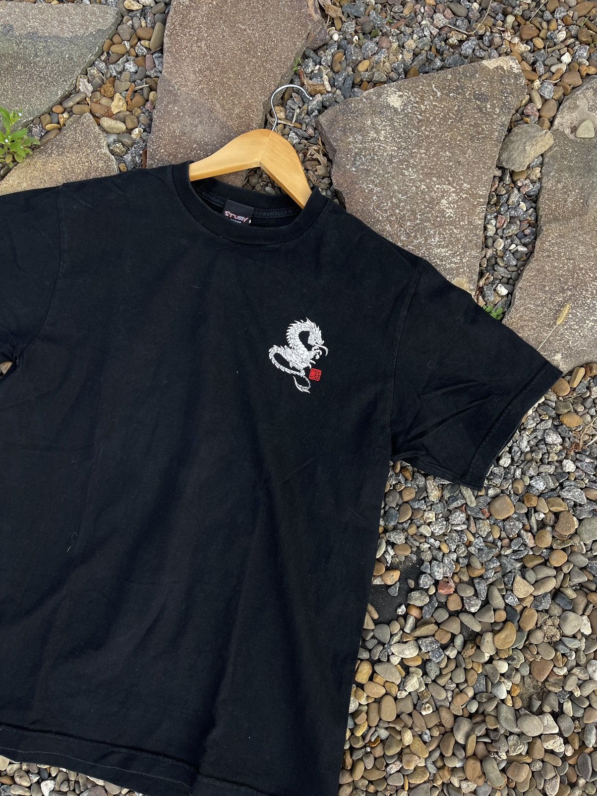 Stussy × Vintage 90’s Vintage Stussy Outdoor Dragon Black T-shirt Tee Size US L / EU 52-54 / 3 - 6 Thumbnail