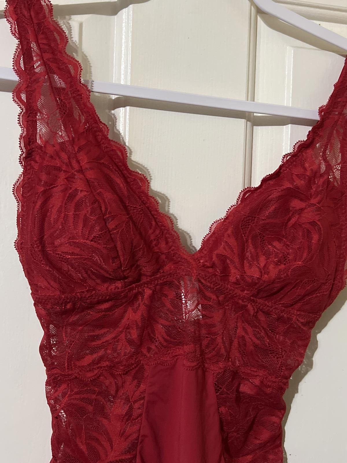 Other Adrienne Vittadini Red Lace Bodysuit Lingerie S NWOT Size ONE SIZE - 3 Thumbnail
