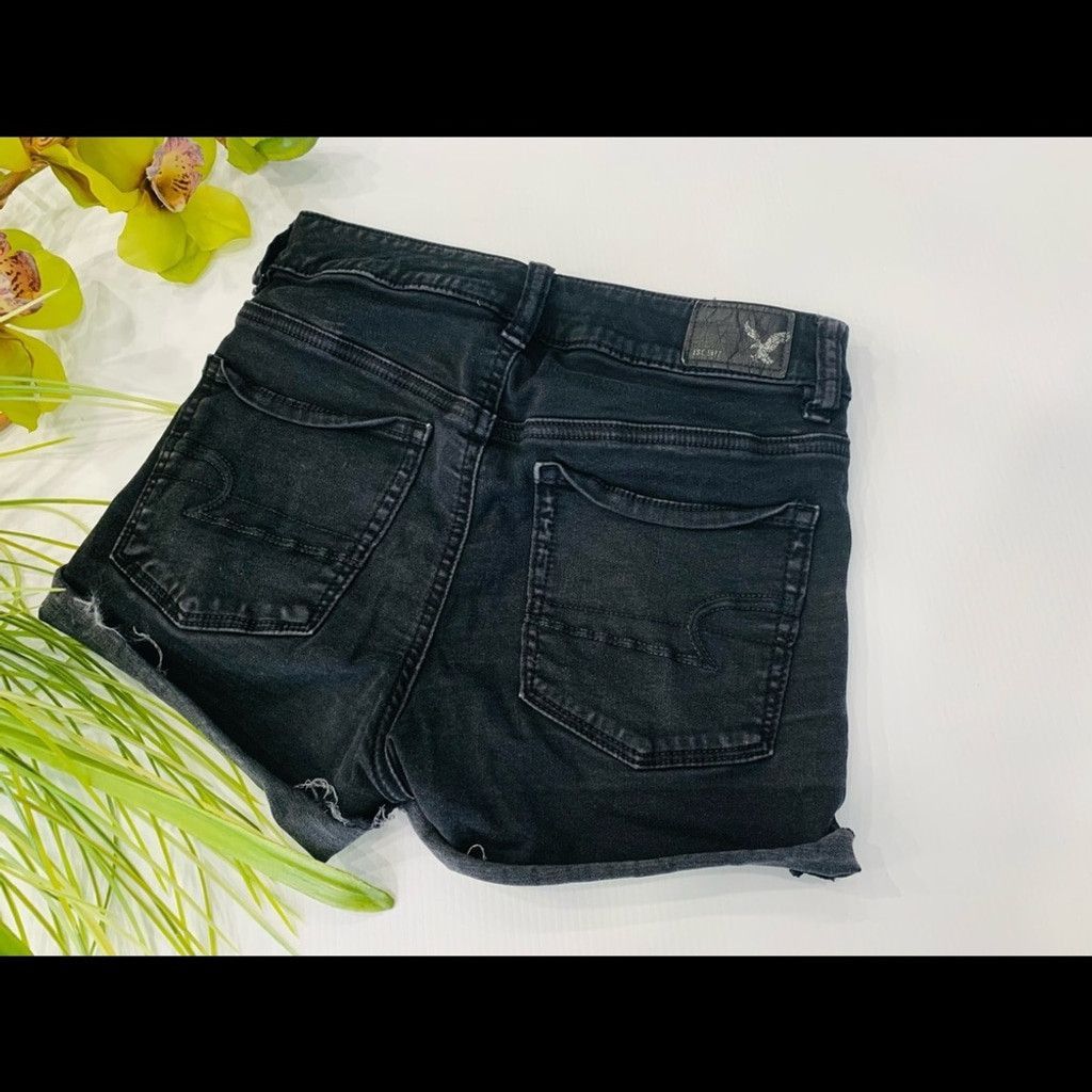 American Eagle Outfitters American Eagle black denim shorts size 2 Size 26" / US 2 / IT 38 - 3 Thumbnail