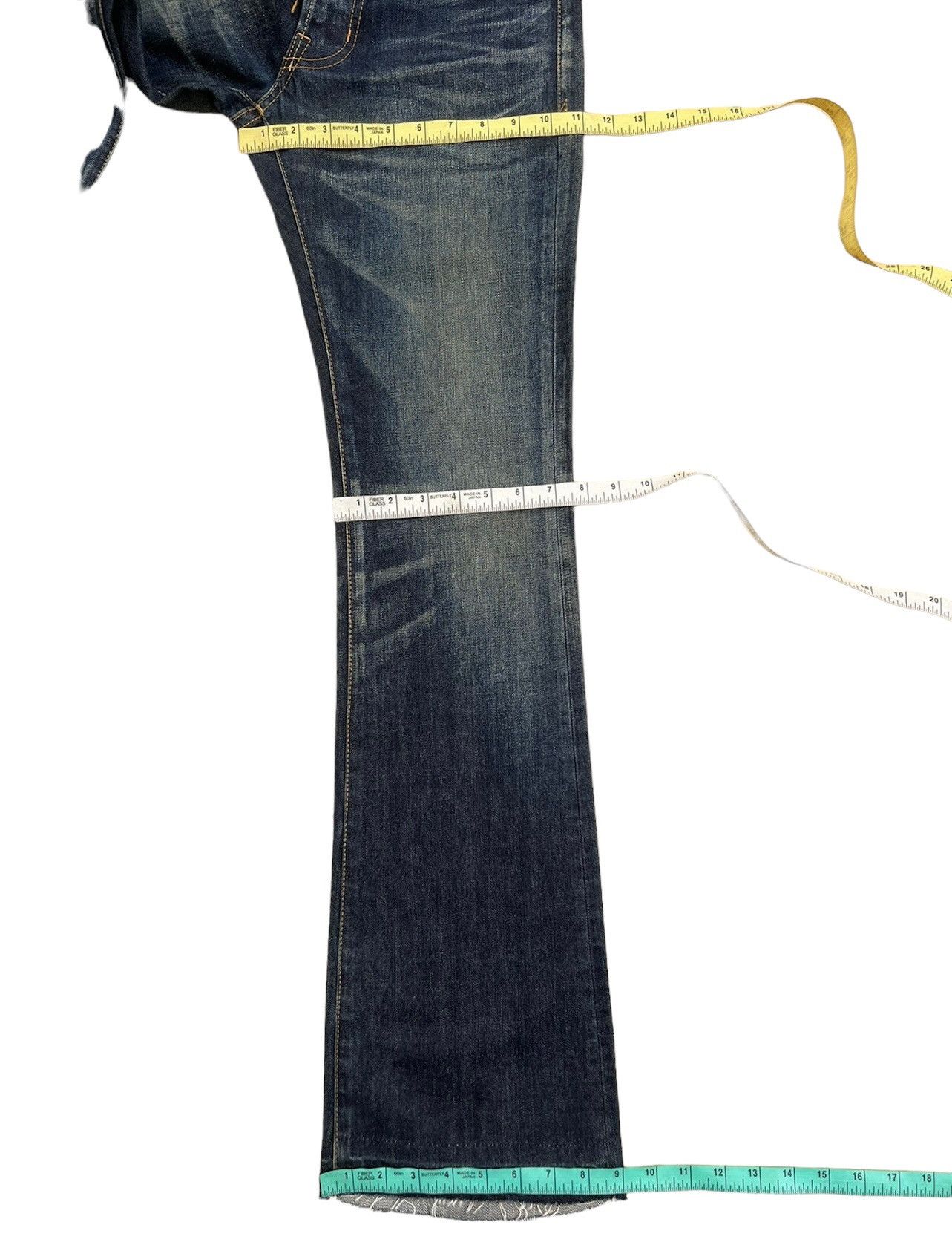 Vanquish Vanquish Japan Low Rise Released Hem Denim Flare Jeans Size US 31 - 4 Thumbnail