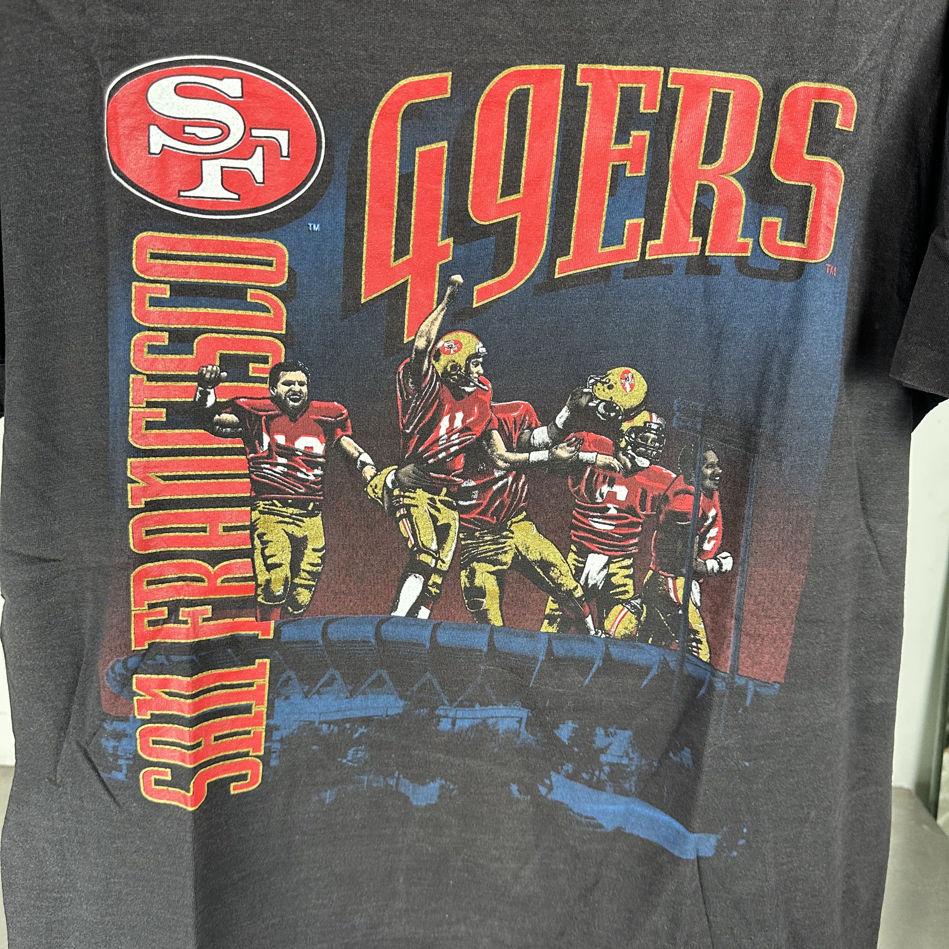 Vintage Vintage 90s San Francisco 49ers NFL Nutmeg Graphic T-Shirt Size US L / EU 52-54 / 3 - 2 Thumbnail