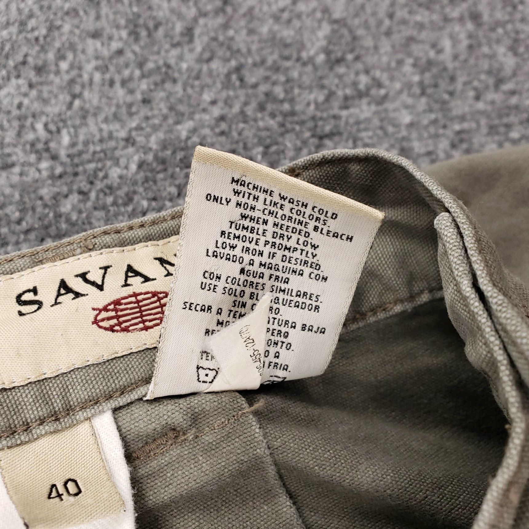 Savane Savane Mens Gray Chino Shorts 40 Mid-Rise 8" Pleated Front Casual Outdoor Vintage? (No) Size US 40 / EU 56 - 4 Thumbnail