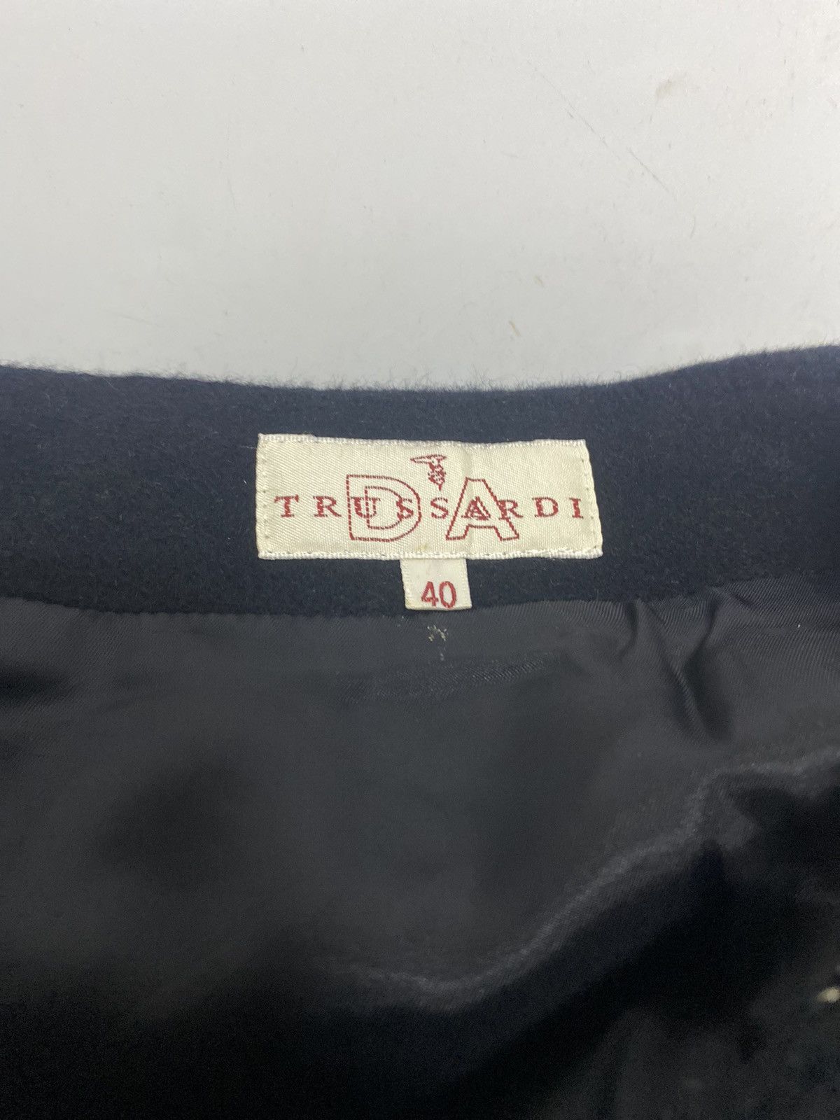 Trussardi Trussardi Mini Skirt Wool Size 26" / US 2 / IT 38 - 9 Thumbnail