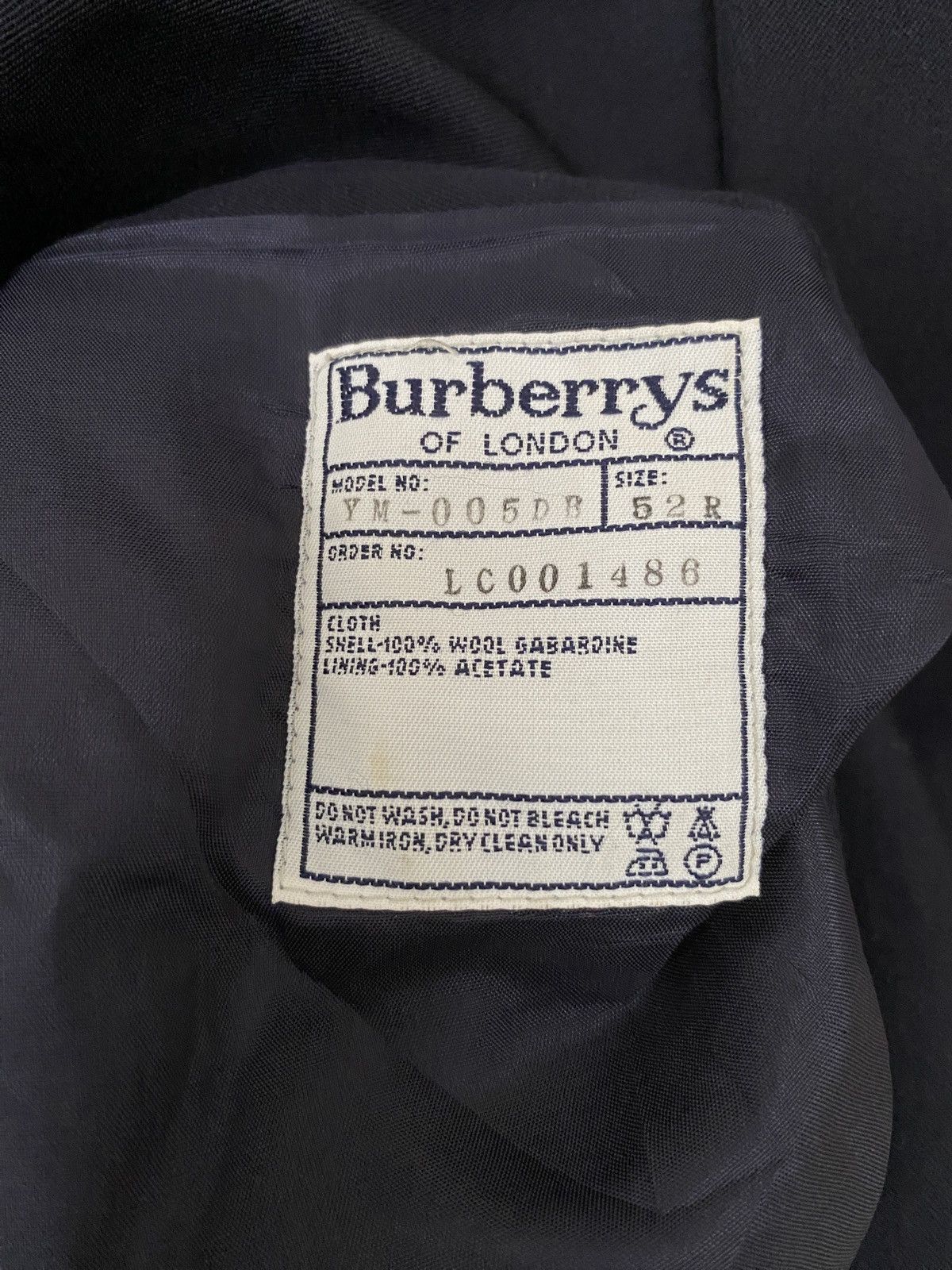 Burberry × Vintage Vintage Japanese Brand Burberry Jacket 1990s Size US XL / EU 56 / 4 - 6 Thumbnail