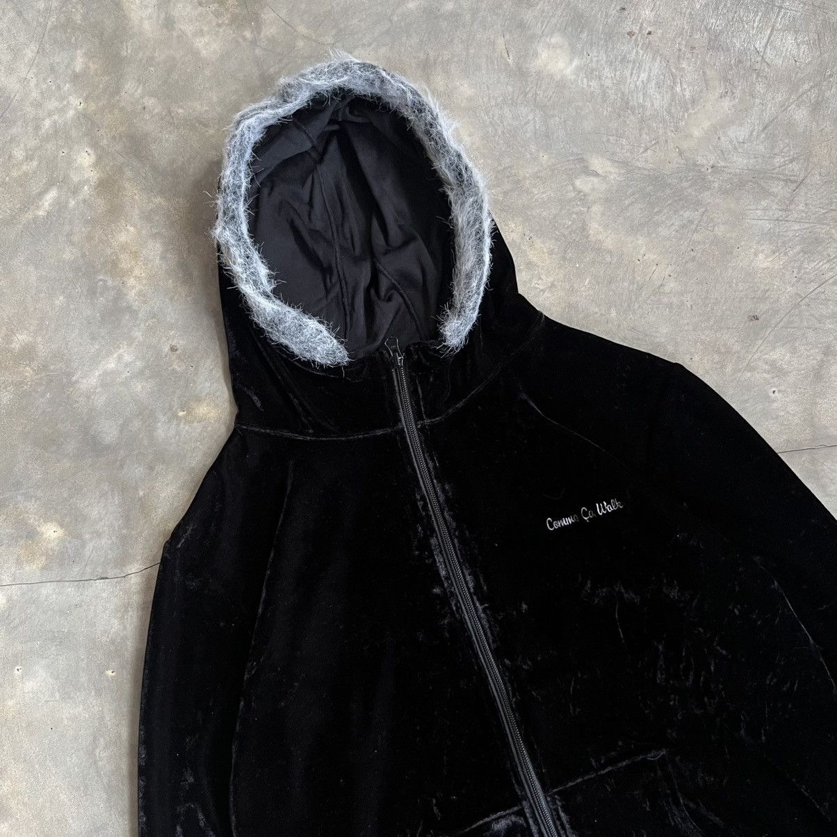 KMRii 2000s Come Ca Walk Vkei Style Velvet Fur Hoodie Size US L / EU 52-54 / 3 - 2 Thumbnail
